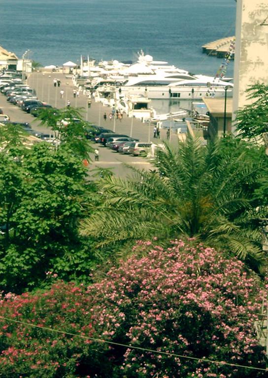 Regis Hotel Beirut Eksteriør billede