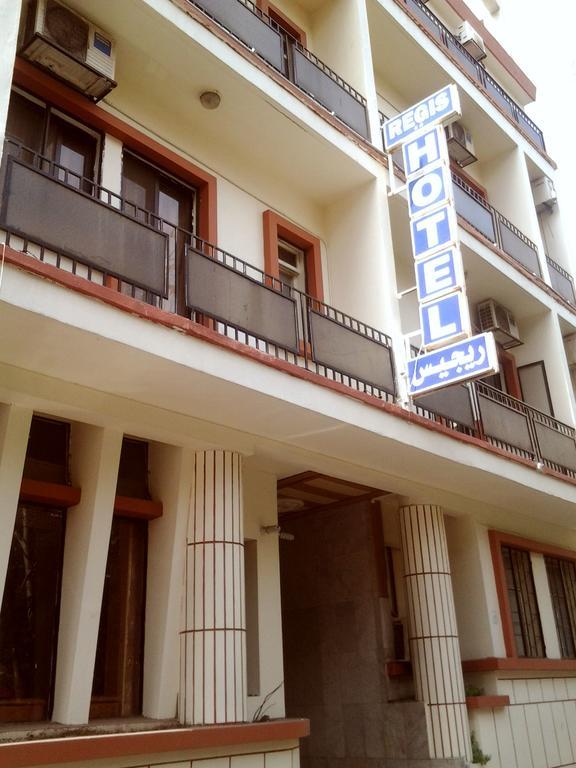 Regis Hotel Beirut Eksteriør billede